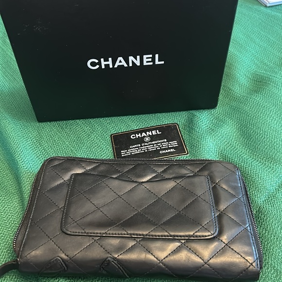 Authentic CHANEL Cambon Black on Black Leather Zip Wallet - Picture 3 of 13